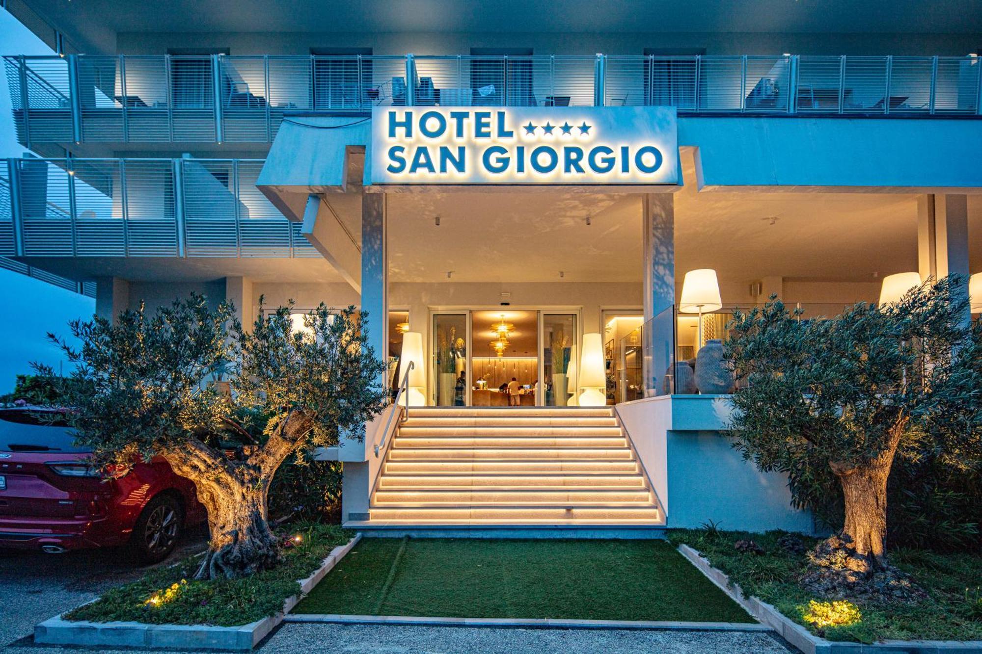Hotel San Giorgio Caorle Esterno foto